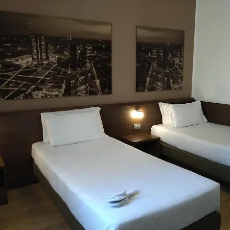 Nuovo Italia 4* Abbiategrasso