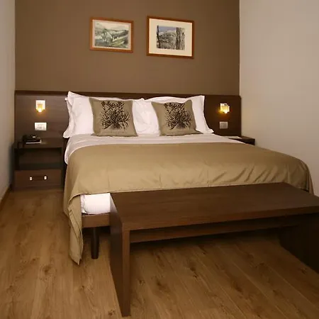 Hotel Nuovo Italia 4*